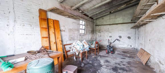 Garage à San Pietro in Casale, Italy No. 27029 6