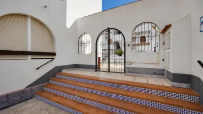 1 bedroom Apartment in Torrevieja, Spain No. 190052