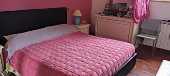 3 bedrooms Apartment in Siena, Italy No. 165876 3