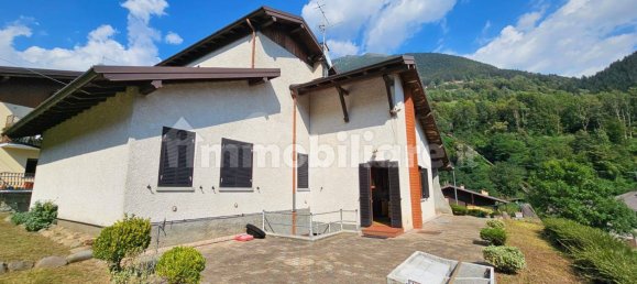 5 bedrooms Villa in Gandellino, Italy No. 89847 16