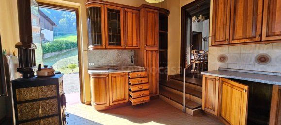 5 bedrooms Villa in Gandellino, Italy No. 89847 31