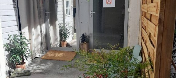 29m² Commercial property in Pau, France No. 321266 4