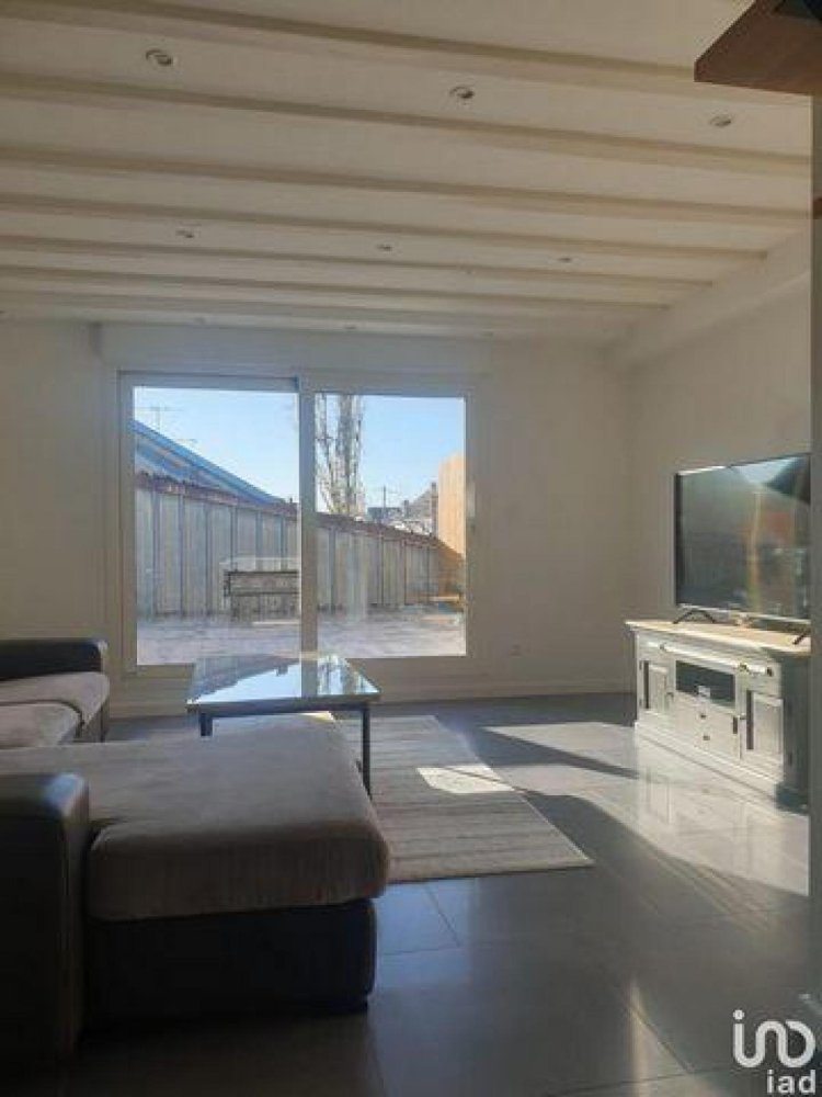 Condominio de 3 dormitorios en Troyes, France No. 35102