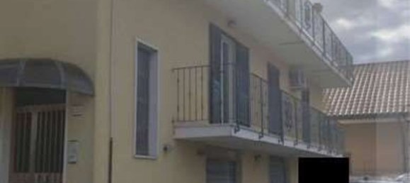 Casa de 8 habitaciónes en Chieti, Italy No. 140805 2