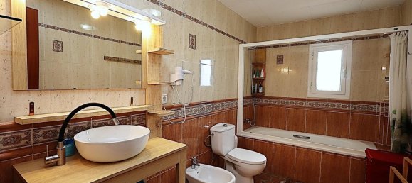 7 bedrooms House in Lloret de Mar, Spain No. 165742 23