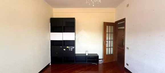 2 bedrooms Apartment in Savona, Italy No. 67208 10