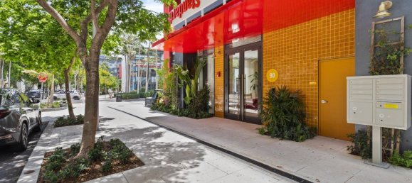 41.25m² Commercial property for rent in Miami, Miami-Dade, Florida, USA № 614962 4
