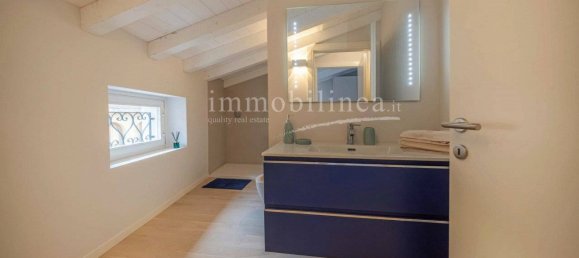 2غرفة بانتهاوس في Brenzone, Italy رقم 206686 9