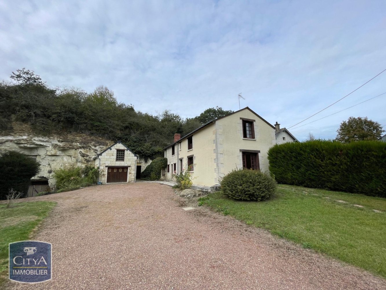 Casa T3 em Saint-Germain-sur-Vienne, France N.º 80943