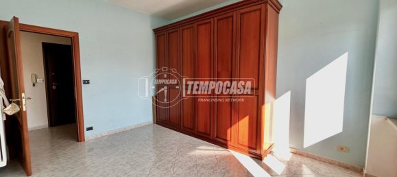 3 Schlafzimmer Wohnung in Turin, Italy, Nr. 363170 10