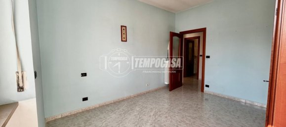 3 Schlafzimmer Wohnung in Turin, Italy, Nr. 363170 9