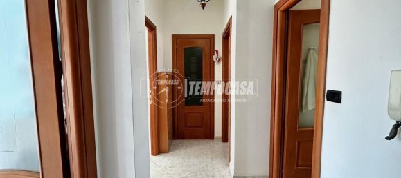 3 Schlafzimmer Wohnung in Turin, Italy, Nr. 363170 19