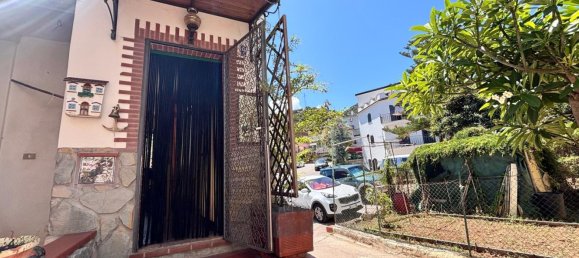 3 rooms House in Caronia, Italy No. 308306 2