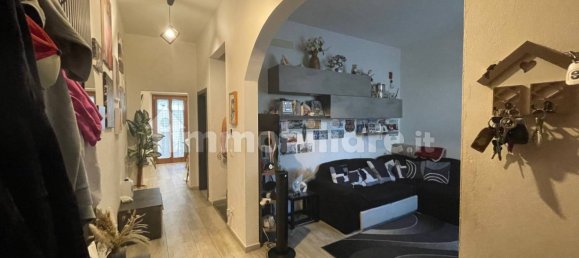 2 bedrooms House in Borgo San Lorenzo, Italy No. 297628 4