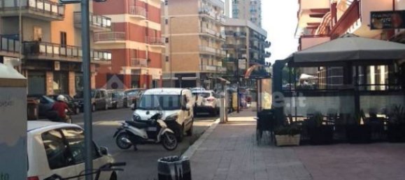 350m² Garage in Bari, Italy No. 355536 19