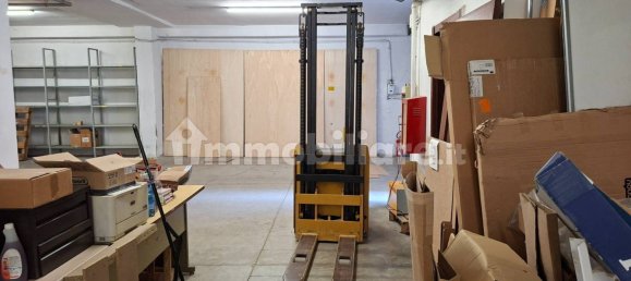 350m² Garage in Bari, Italy No. 355536 14