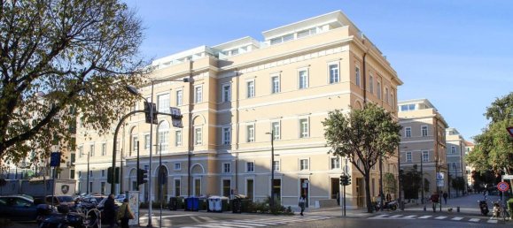 4 rooms Penthouse in Savona, Italy No. 38623 10