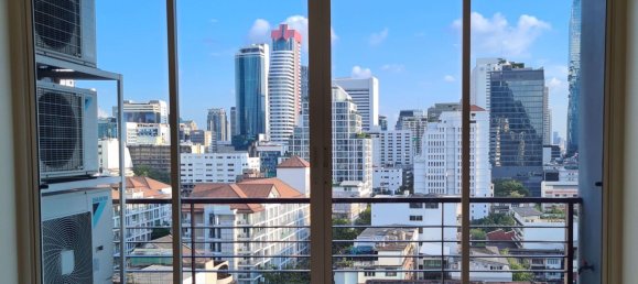 1 chambre Condo à Bang Rak, Thailand No. 4688 7