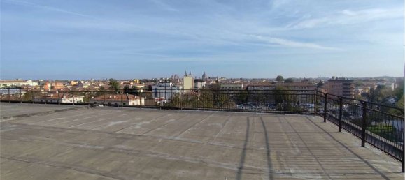 4 rooms Penthouse in Mantua, Italy No. 246996 6