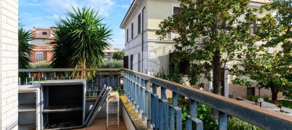 Квартира с 1 спальней в Рим, Италия № 59196 22