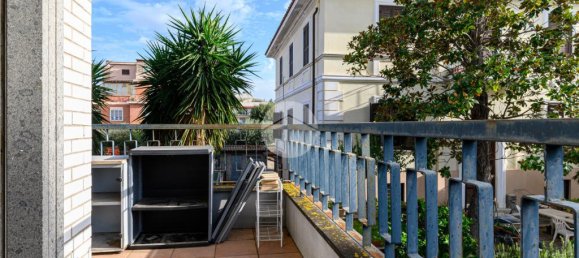 Квартира с 1 спальней в Рим, Италия № 59196 3