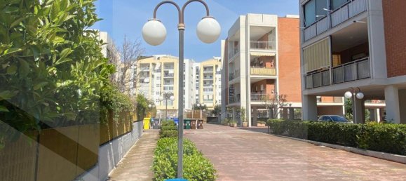 Apartamento de 3 divisões em Bari, Italy N.º 17307 11