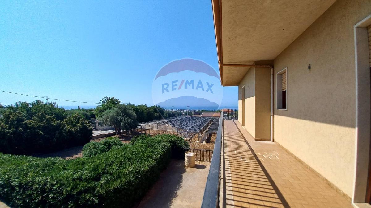 3 Schlafzimmer Villa in Scicli, Italy, Nr. 319018