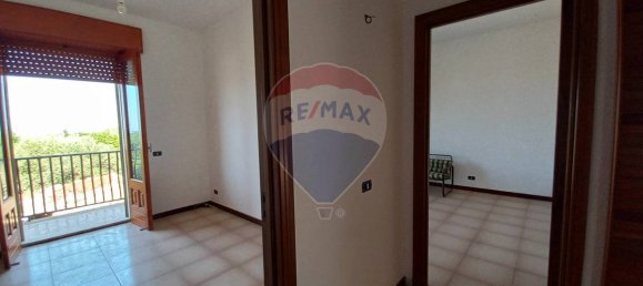 3 Schlafzimmer Villa in Scicli, Italy, Nr. 319018 8