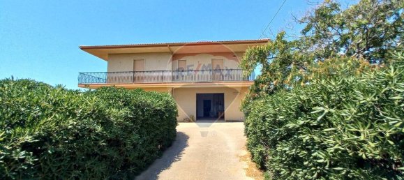 3 Schlafzimmer Villa in Scicli, Italy, Nr. 319018 2