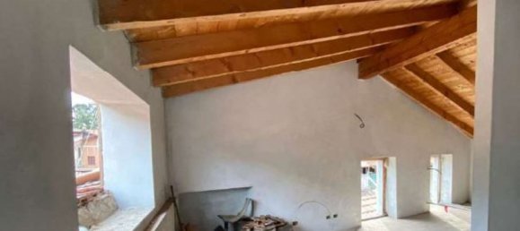 Casa de 5 habitaciónes en Besano, Italy No. 257683 8