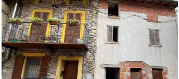 Casa de 5 habitaciónes en Besano, Italy No. 257683 2