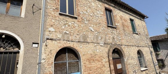 5 bedrooms Apartment in Narni, Italy No. 339130 3