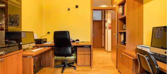 3 bedrooms Apartment in Garbagnate Milanese, Italy No. 268554 20