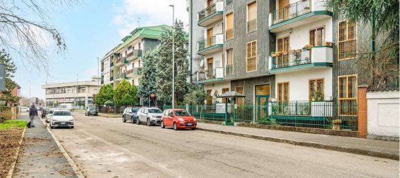 3 bedrooms Apartment in Garbagnate Milanese, Italy No. 268554 23