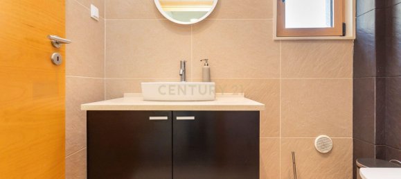 3 Schlafzimmer Haus in Corroios, Portugal, Nr. 138563 21