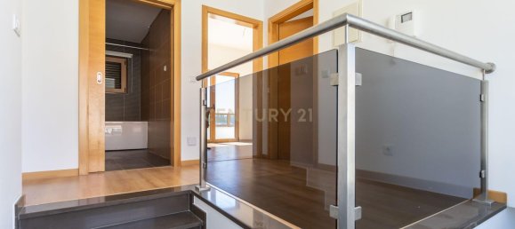 3 Schlafzimmer Haus in Corroios, Portugal, Nr. 138563 39