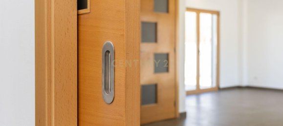 3 Schlafzimmer Haus in Corroios, Portugal, Nr. 138563 50