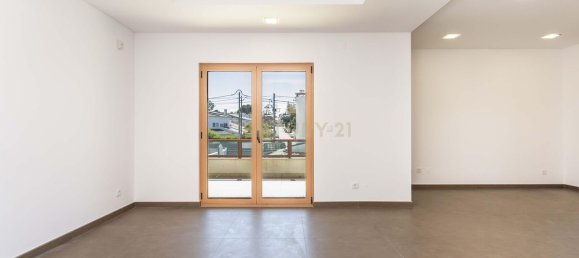 3 Schlafzimmer Haus in Corroios, Portugal, Nr. 138563 32