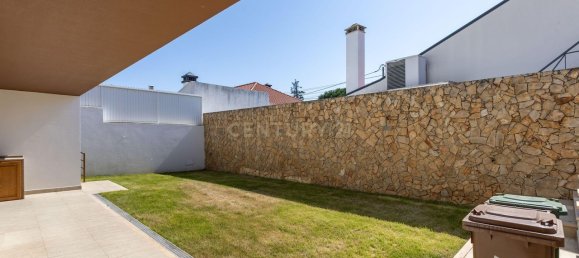 3 Schlafzimmer Haus in Corroios, Portugal, Nr. 138563 15