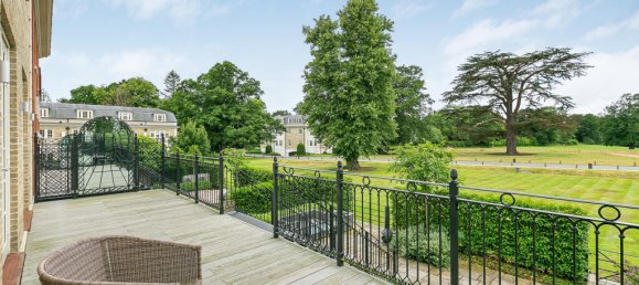 5 bedrooms House in Egham, United Kingdom No. 13172 28