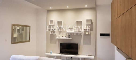 2 chambres Appartement à Sliema, Malta No. 10049 4