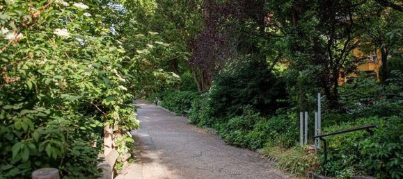 2 rooms Building in Friedenau, Germany No. 28224 6