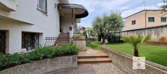 5 rooms Villa in Monselice, Italy No. 41621 42