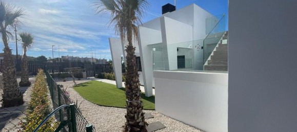 3 Schlafzimmer Villa in Finestrat, Spain, Nr. 10880 8