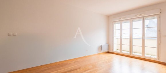 1 bedroom Apartment in Reims, France No. 210847 2