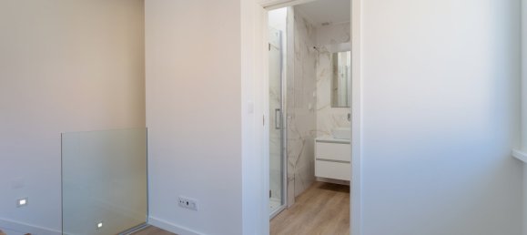 1 Schlafzimmer Doppelhaus in Oeiras, Portugal, Nr. 63823 2