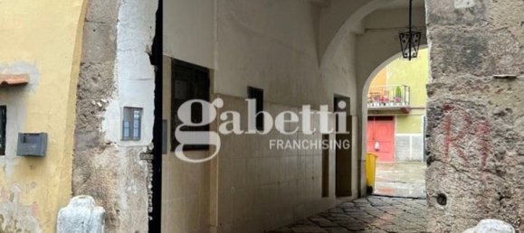 73m² Garage in Capua, Italy No. 131821 4