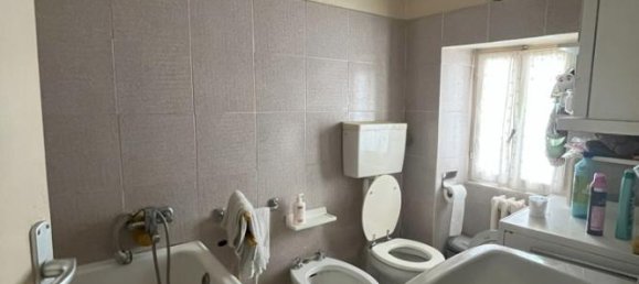 4 rooms House in Centro Valle Intelvi, Italy No. 158230 20