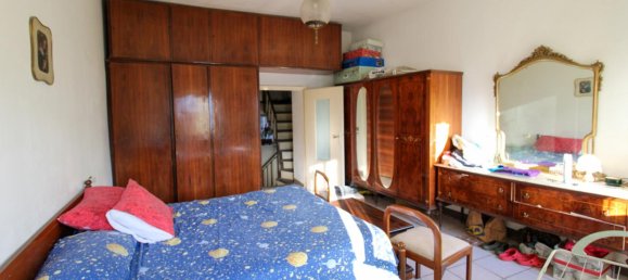 4 rooms House in Centro Valle Intelvi, Italy No. 158230 10