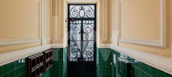 Apartamento de 2 dormitorios en Lisbon, Portugal No. 74338 2